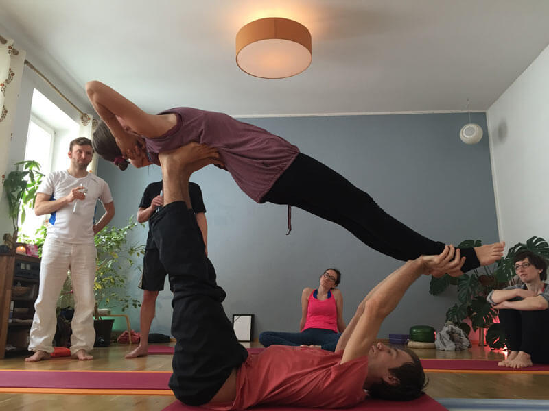 2016_05_acro_yoga_06