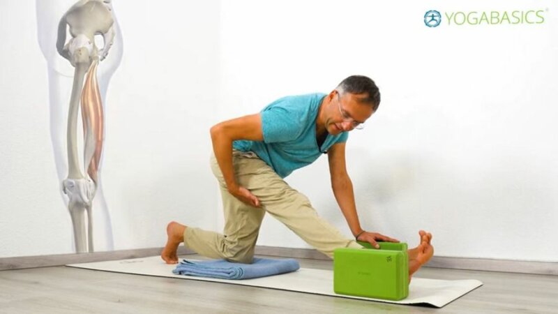 Beine dehnen - 2 Übungen 100% intensiv & effektiv | YOGABASICS